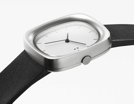 La montre 10:10 par Nendo