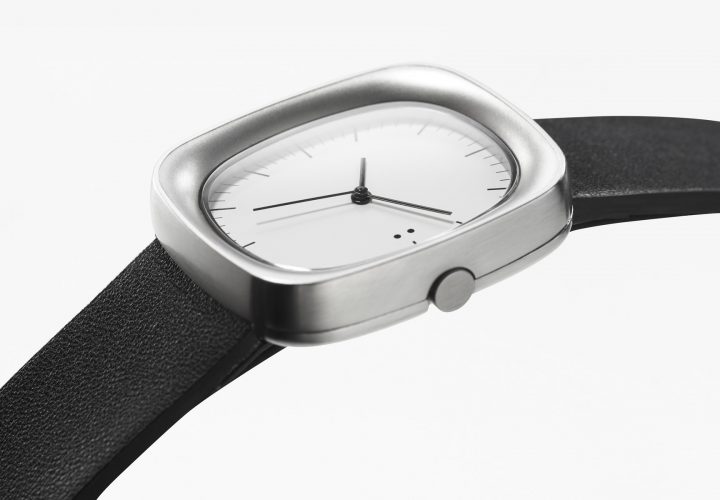 La montre 10:10 par Nendo
